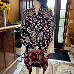 Beautiful Chico's Red, White & Blue Poncho/Shawl/Cape
